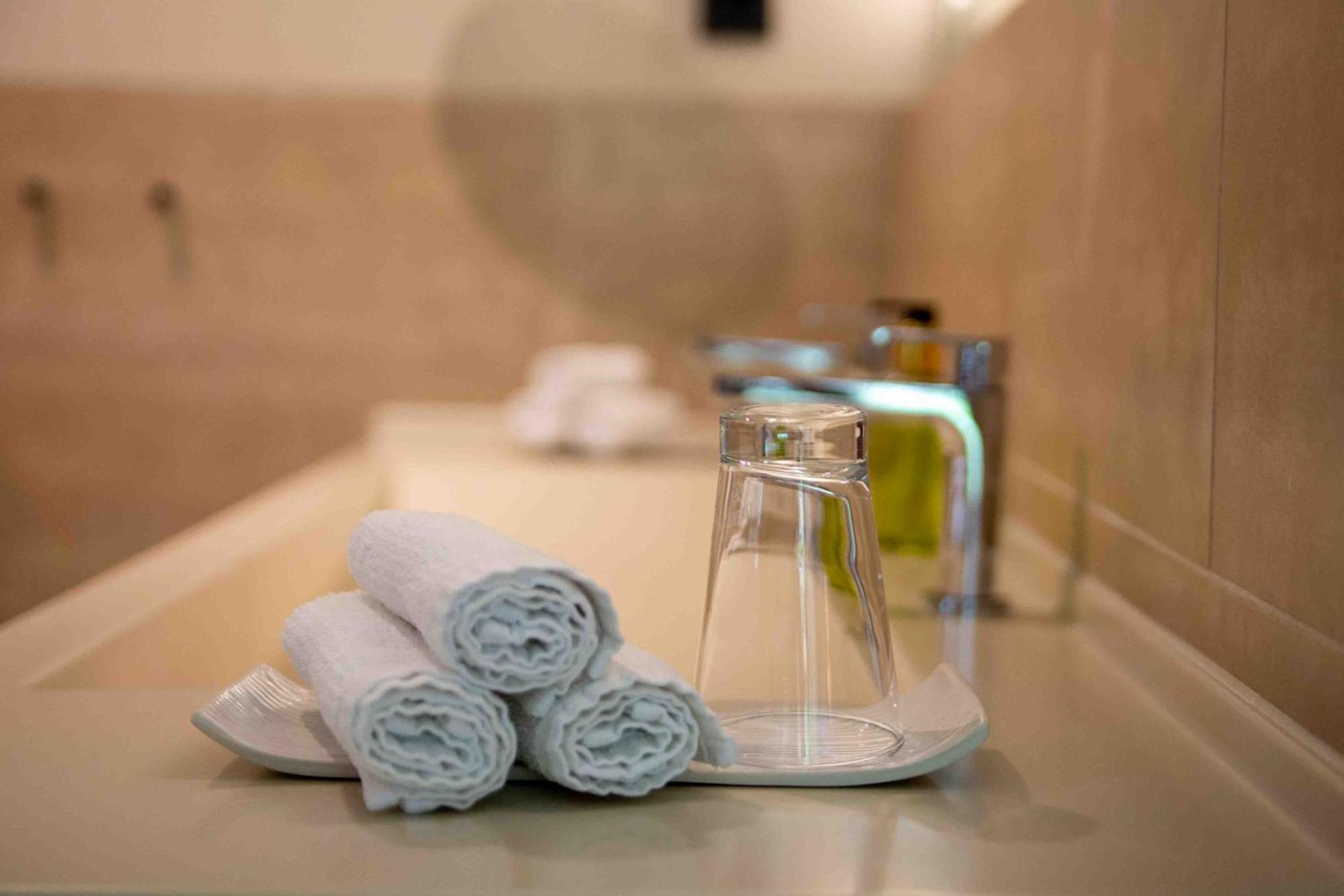 שווצינגן Seehotel Ketsch מראה חיצוני תמונה